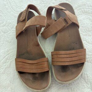 ECCO Flowt Tan Leather Sandals | Size 10 / EU 41